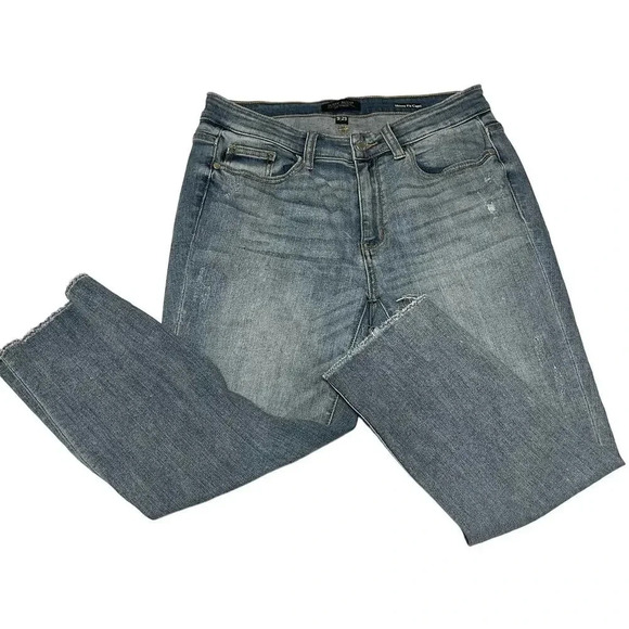 Judy Blue Women's Size 9/29 Jeans Blue Denim Skinny Fit Capri Distressed Pants - Picture 1 of 14